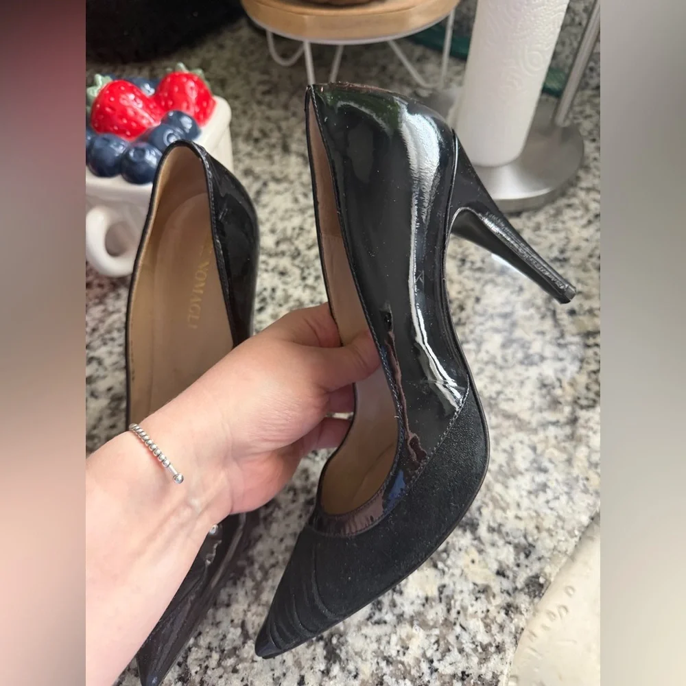 Bruno Magli black patent pump textured pointed toe heel suede formal Italy $400